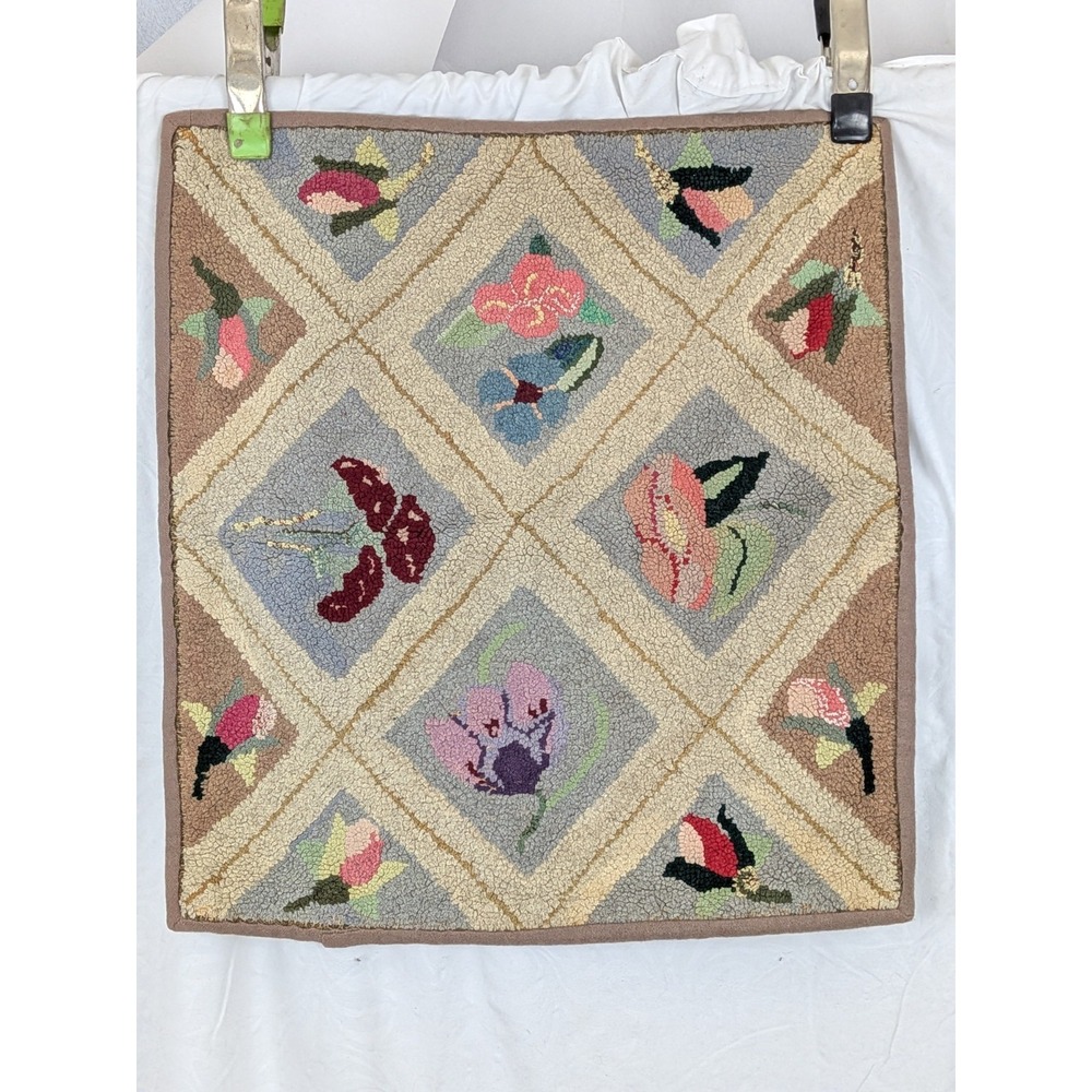 VTG Folk Art Hand Hooked  Rug 21" x 20" Floral Sampler Criss Cross Weave Design